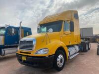 2007 Freightliner Semi Truck