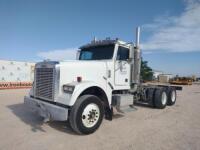 2000 Freightliner Chassies Truck