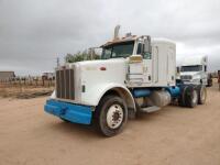 2007 Peterbilt 367 Semi Truck ( Does not Run, Parts Missing )