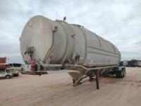 1980 Butler Pneumatic Tank Trailer