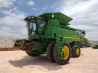 2000 John Deere 9650 STS Combine