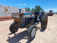 Ford 2000 Tractor