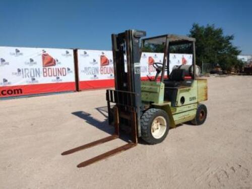 Clark Forklift