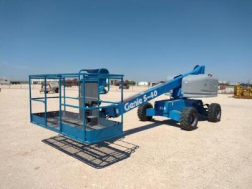 2006 Genie S-40 Telescopic Boom Lift