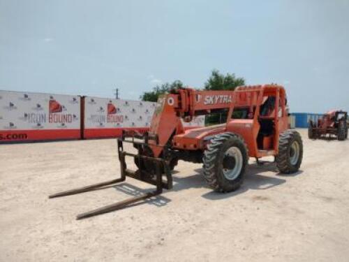 Sky Trak 8042 Telescopic Forklift