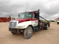 2005 International 4300 Roustabout Truck