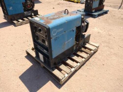 Miller Bobcat 225G Plus Welder