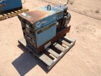 Miller Bobcat 225G Welder