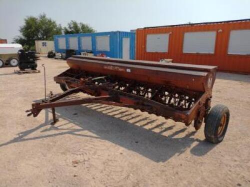 13 Ft International Seed Drill