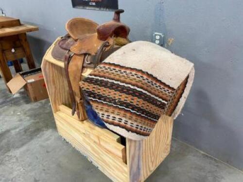 Horse Saddle, Saddle Blanket, Weatherbeeta Weather Blanket, Bridle