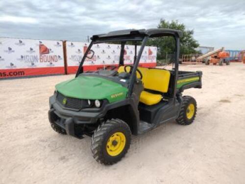 John Deere XUV835E Gator