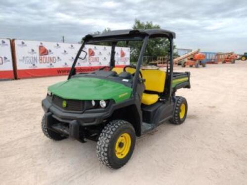 John Deere XUV835E Gator