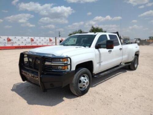 2016 Chevrolet 3500HD Dually Pickup