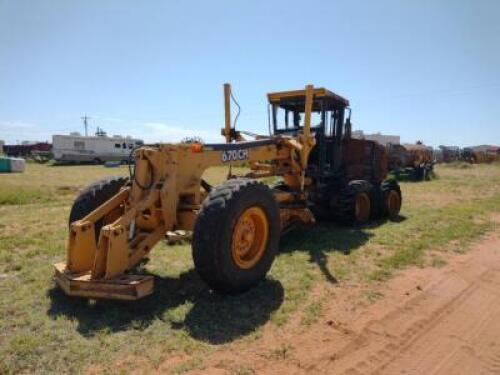 John Deere 670CH Motor Grader