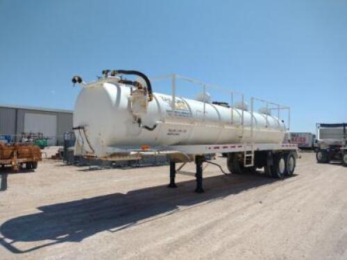 Vacuum Tank Trailer