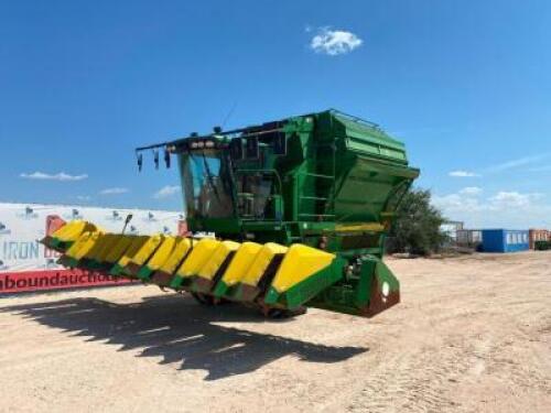 2006 John Deere 7460 Cotton Stripper