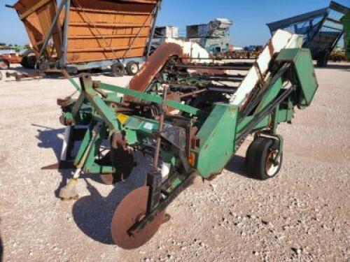 3Pt Hitch KMC 2 Row Peanut Digger