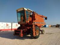 International 1460 Axial-Flow Combine