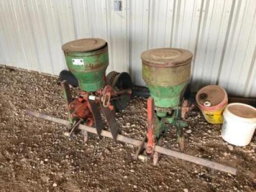 1 - S.M. 3 PT HITCH CASE 2 ROW PLANTER, S.D.B., 2 ROW, 30&rdquo; ROW SPACING