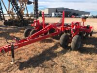 6 ROW KUHN 4830 IN ROW RIPPER, 30" ROW SPACING