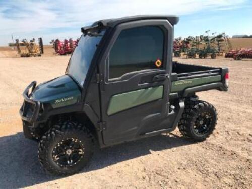 2018 JOHN DEERE XUX835R 4 X 4 GAS UTV