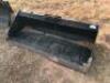 KUBOTA 6&rsquo; SKID STEER MOUNT BUCKET