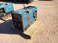 Miller Bobcat 225 Welder