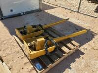 Laser Towers for Motor Grader