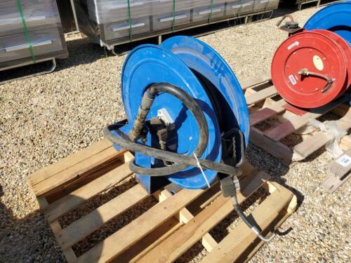 (1) Hose Reel