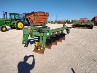 John Deere 975 5 Bottom Plow