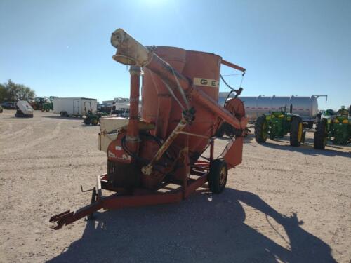 GEHL 65MX Grinder Mixer