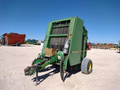 John Deere 435 Round Baler ( Has Monitor)