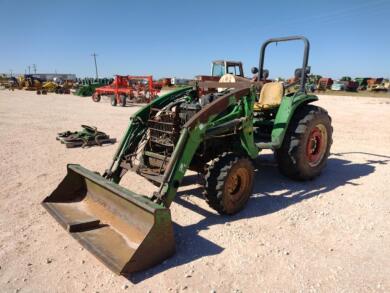 John Deere 4600 Tractor