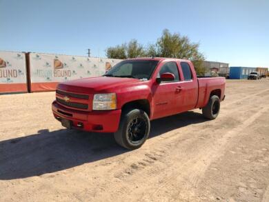 2011 Chevrolet Silverado Pickup Truck