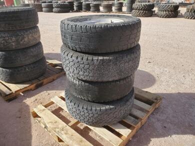 (4) GMC Wheels/Tires 245/75 R 16