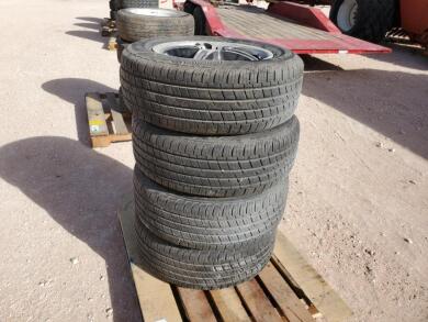 (4) Wheels/Tires 225/60 R 16