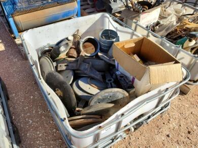 Lot of planter wheels and discs