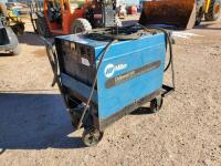 Miller Deltaweld 451 Welder