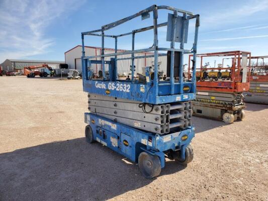 Genie GS-2632 Scissor Lift