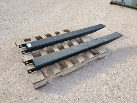 Unused Pallet Fork Extensions