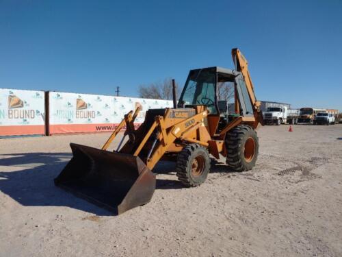 Case 580D Backhoe loader