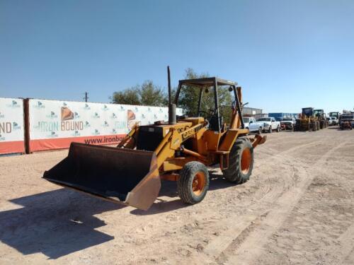 Case 480C Backhoe Loader