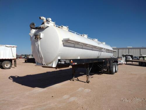 *1981 Trail Master Vacuum Tank Trailer