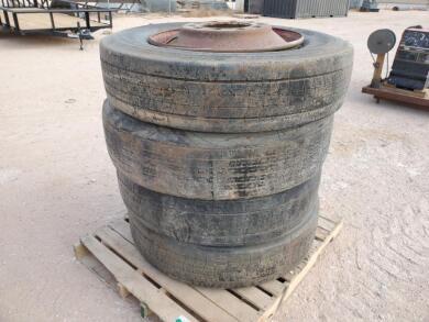 (4) Truck Wheels/Tires 285/75 R 24.5