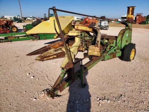 John Deere 3828 Silage Cutter