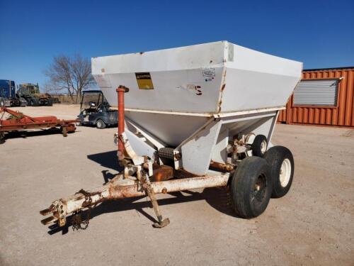 Dry Fertilizer Spreader Cart