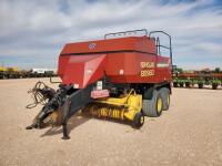 New Holland BB960 Square Baler