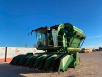 1992 John Deere 7445 Cotton Stripper with 6 Row Header