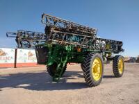 John Deere 4930 Self Propelled Sprayer