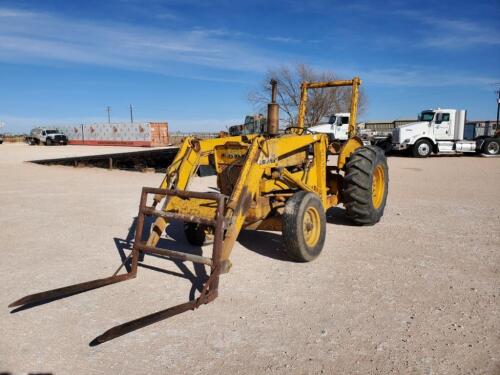 FORD Tractor with Front end Loader with Hay Forks